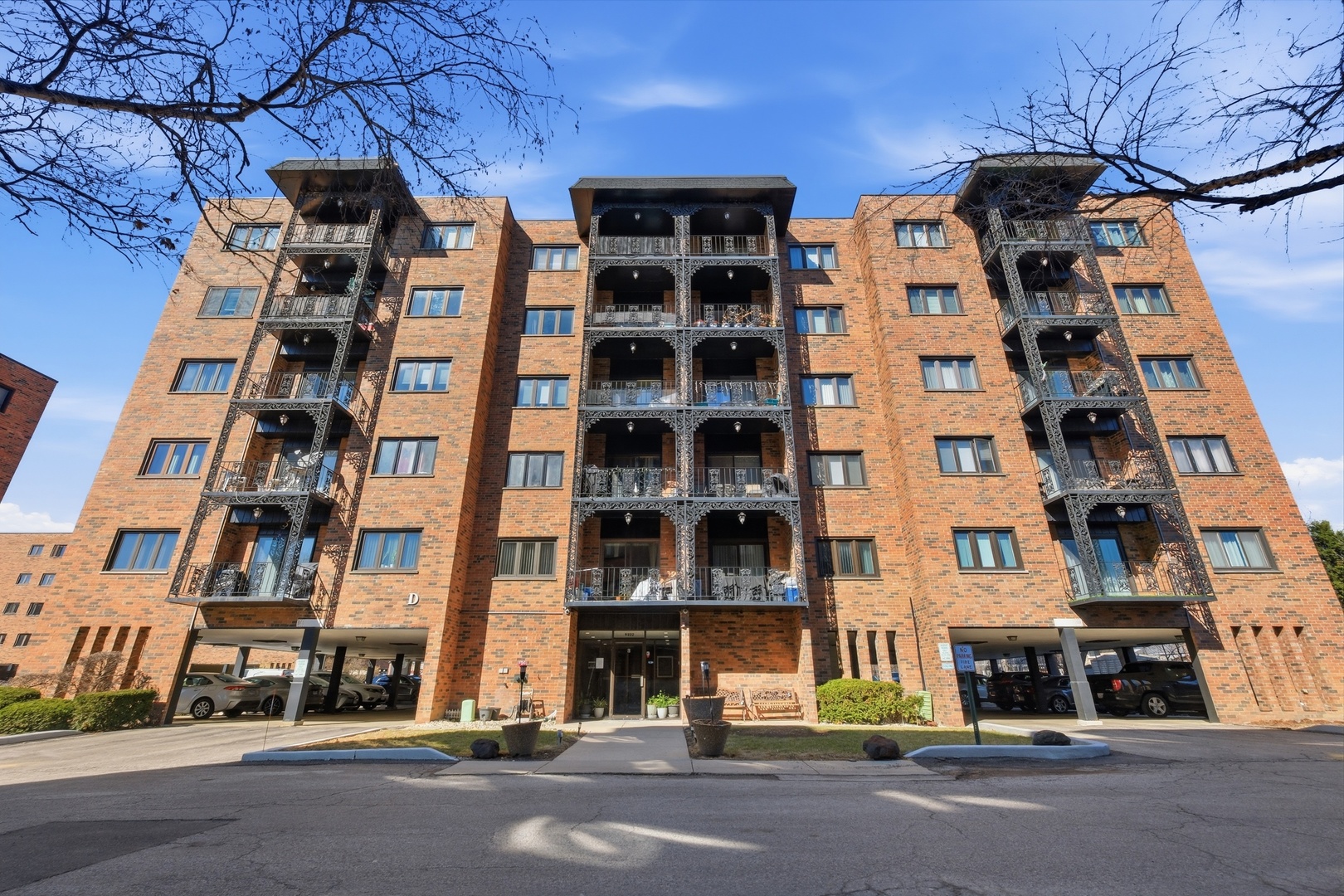 9332 Landings Lane #404, Des Plaines, IL