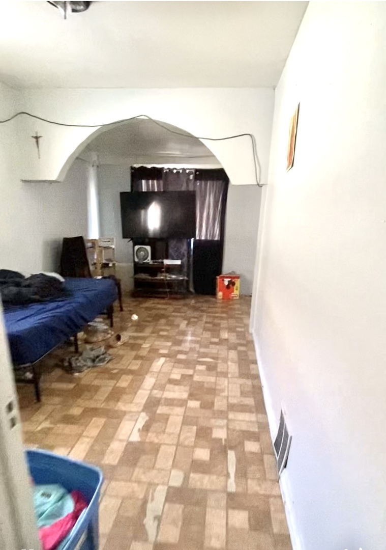 6062 S 74th Court, Summit, IL