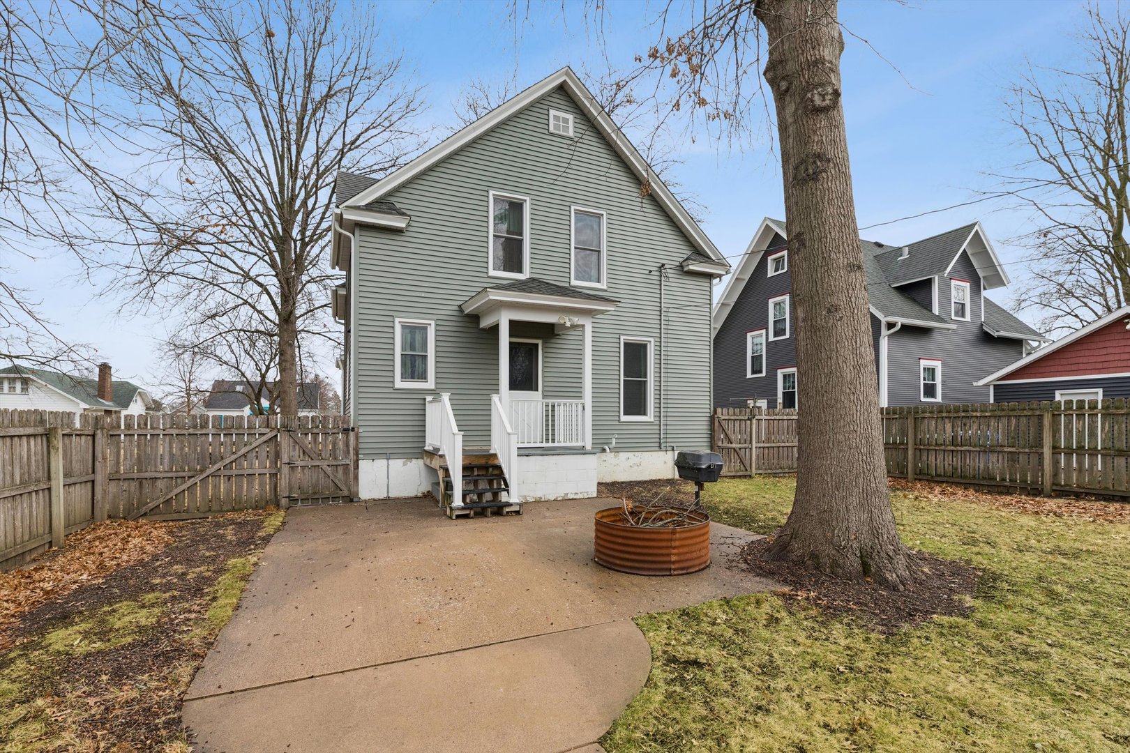 2808 Farnam Street, Davenport, IA