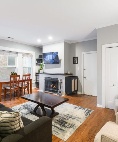 629 W Sheridan Road #1D, Chicago, IL