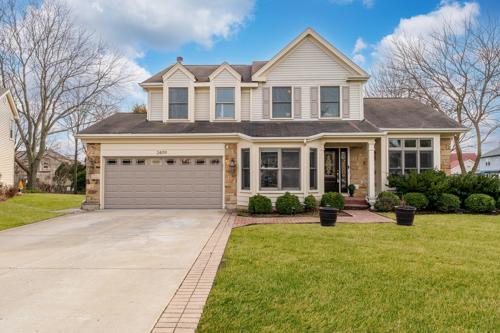 2409 Baldwin Court, Schaumburg, IL