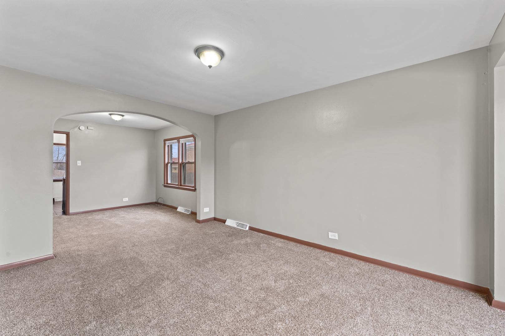 13904 S Tracy Avenue, Riverdale, IL