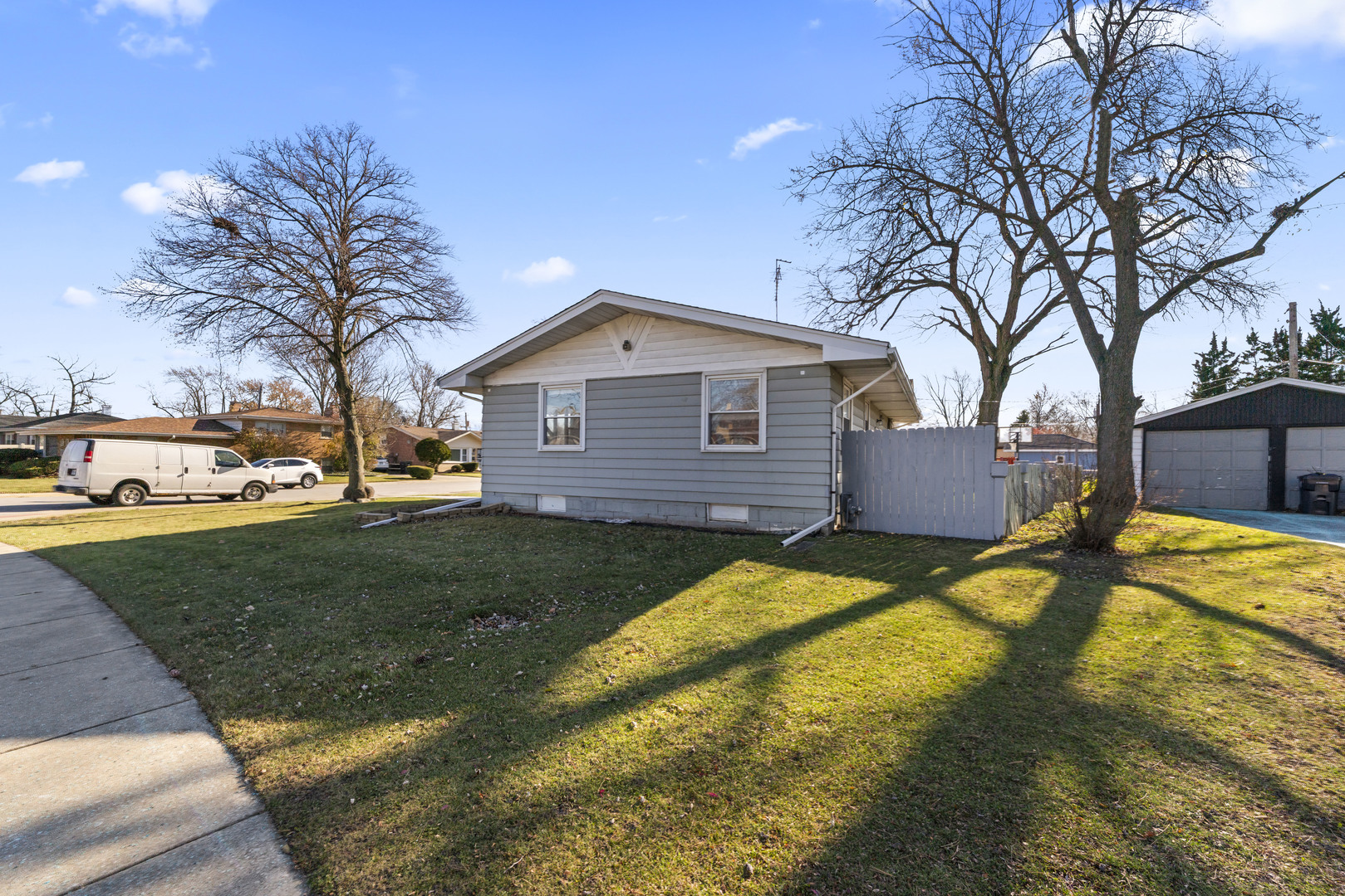 16426 Shirley Court, South Holland, IL