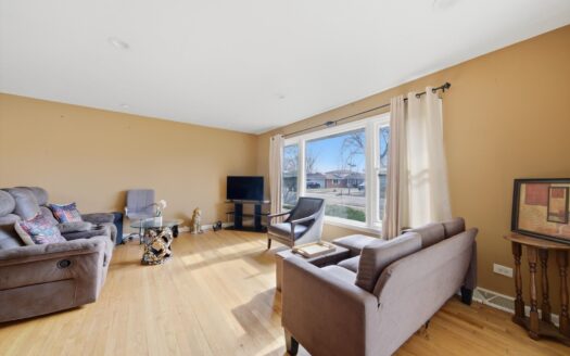 17107 Evans Drive, South Holland, IL