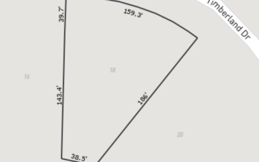 18 Timberlane Drive, Putnam, IL