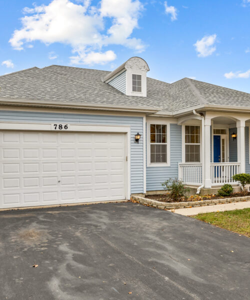 786 Bohannon Circle, Oswego, IL