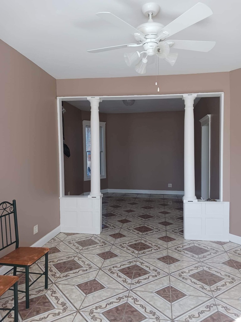 6930 S Laflin Street, Chicago, IL