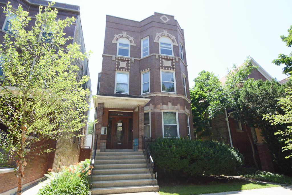 2225 W Walton Street #2, Chicago, IL