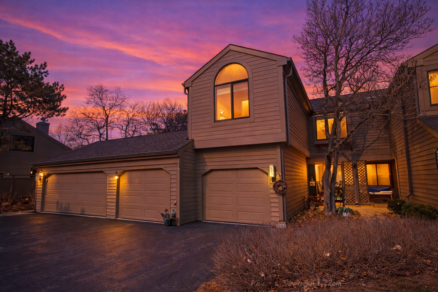 328 Indian Point #328, Lake Barrington, IL