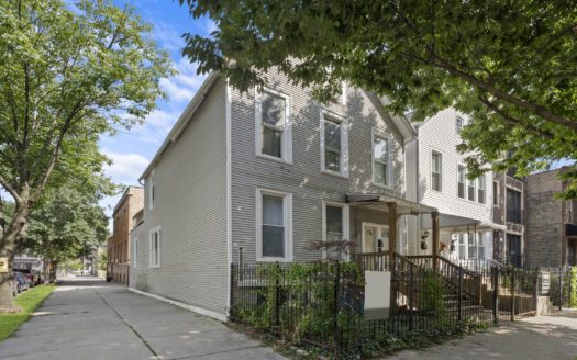 1657 N Artesian Avenue, Chicago, IL