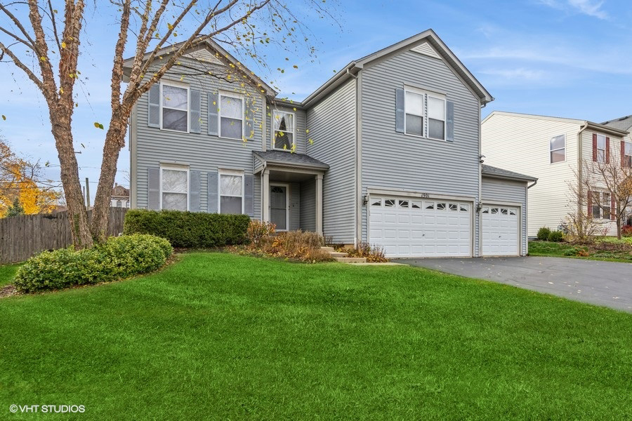 1901 Kennedy Drive, McHenry, IL