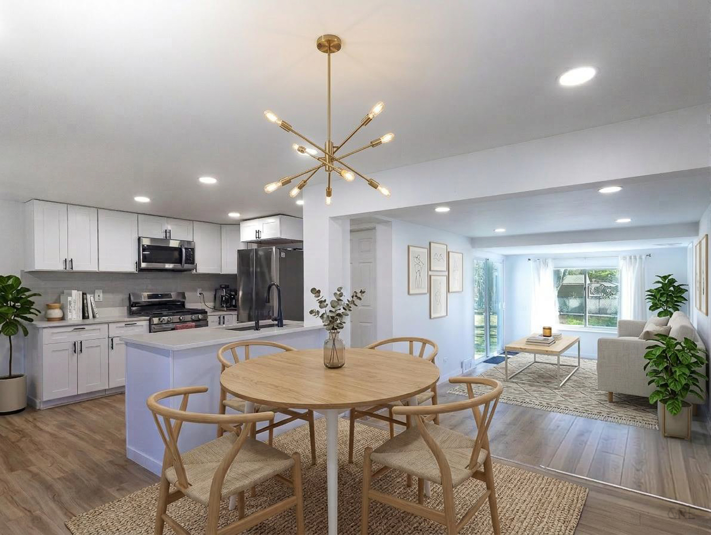 20901 N Catalpa Street, Deerfield, IL