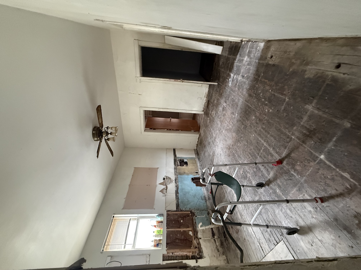 6526 S Hoyne Avenue, Chicago, IL