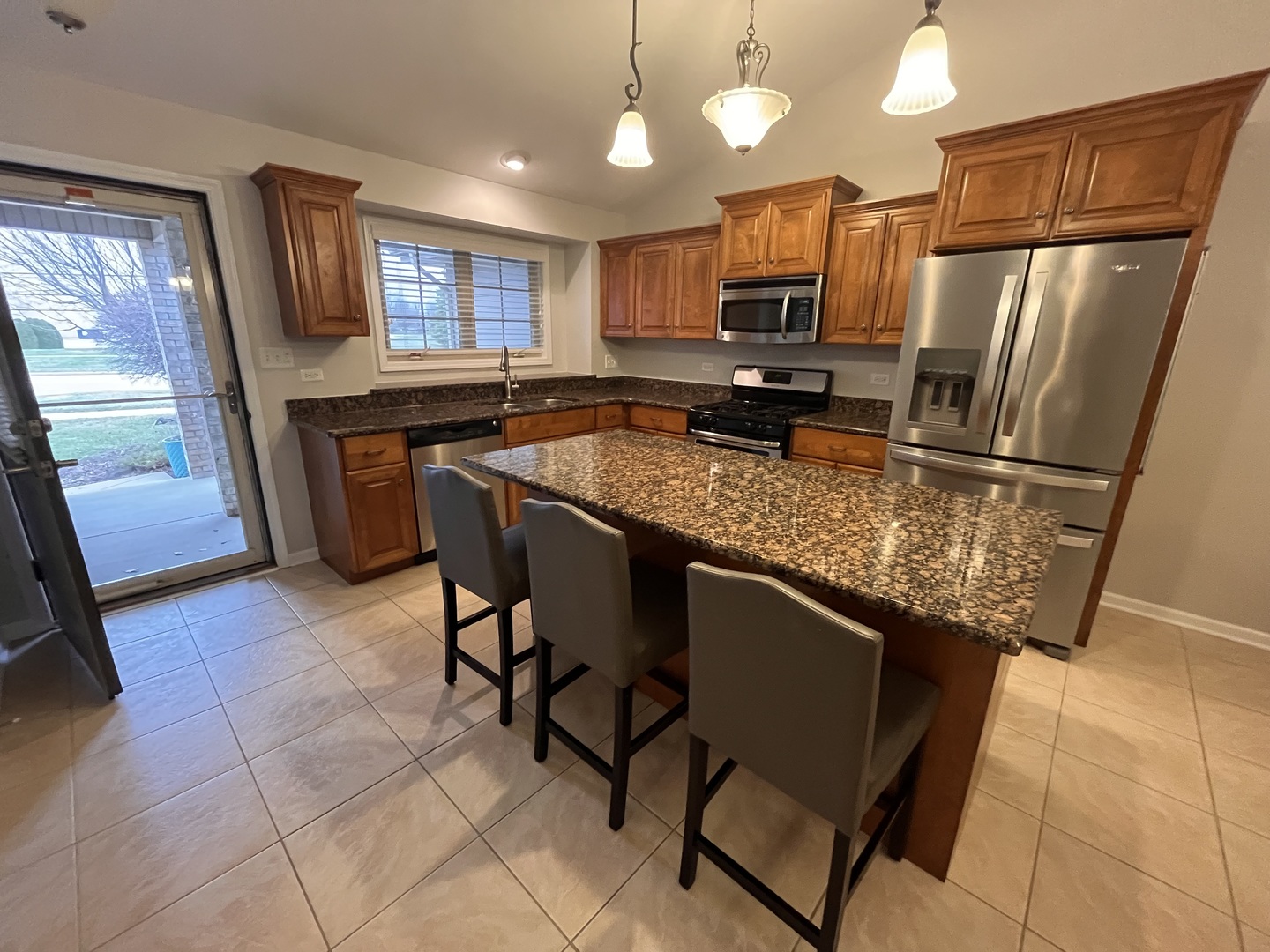 402 Chestnut Lane, Beecher, IL