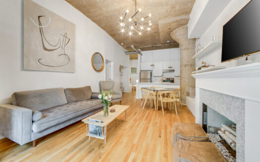 1151 W 15TH Street #136, Chicago, IL