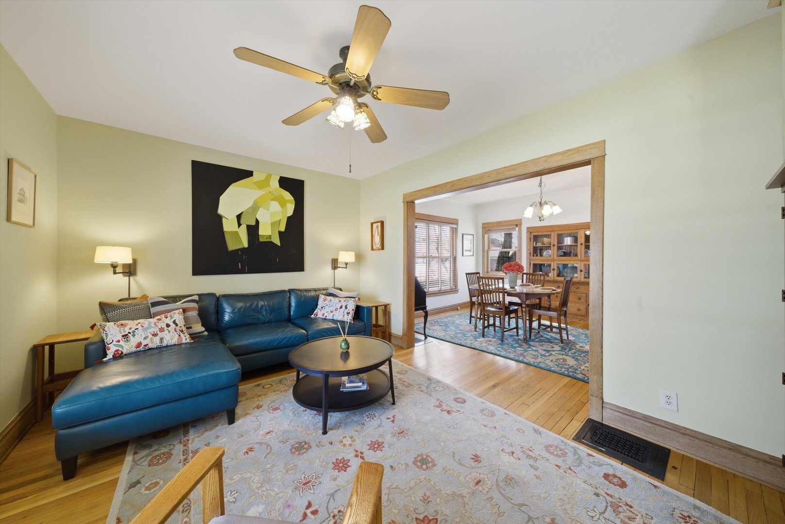 527 Lyman Avenue, Oak Park, IL