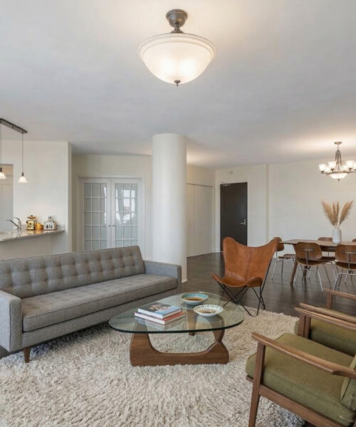 807 DAVIS Street #1209, Evanston, IL