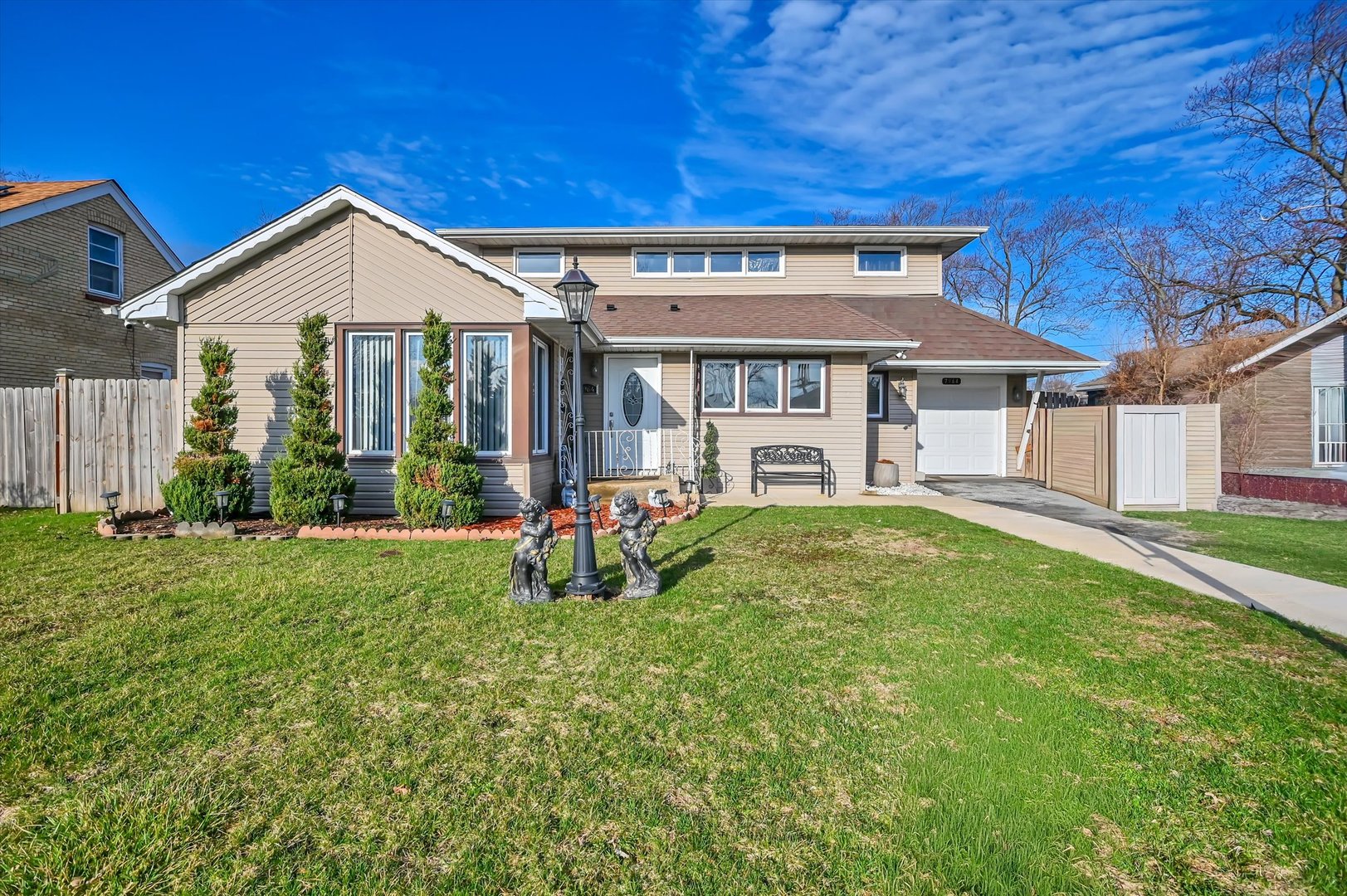 7964 Lavergne Avenue, Burbank, IL