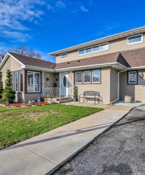7964 Lavergne Avenue, Burbank, IL