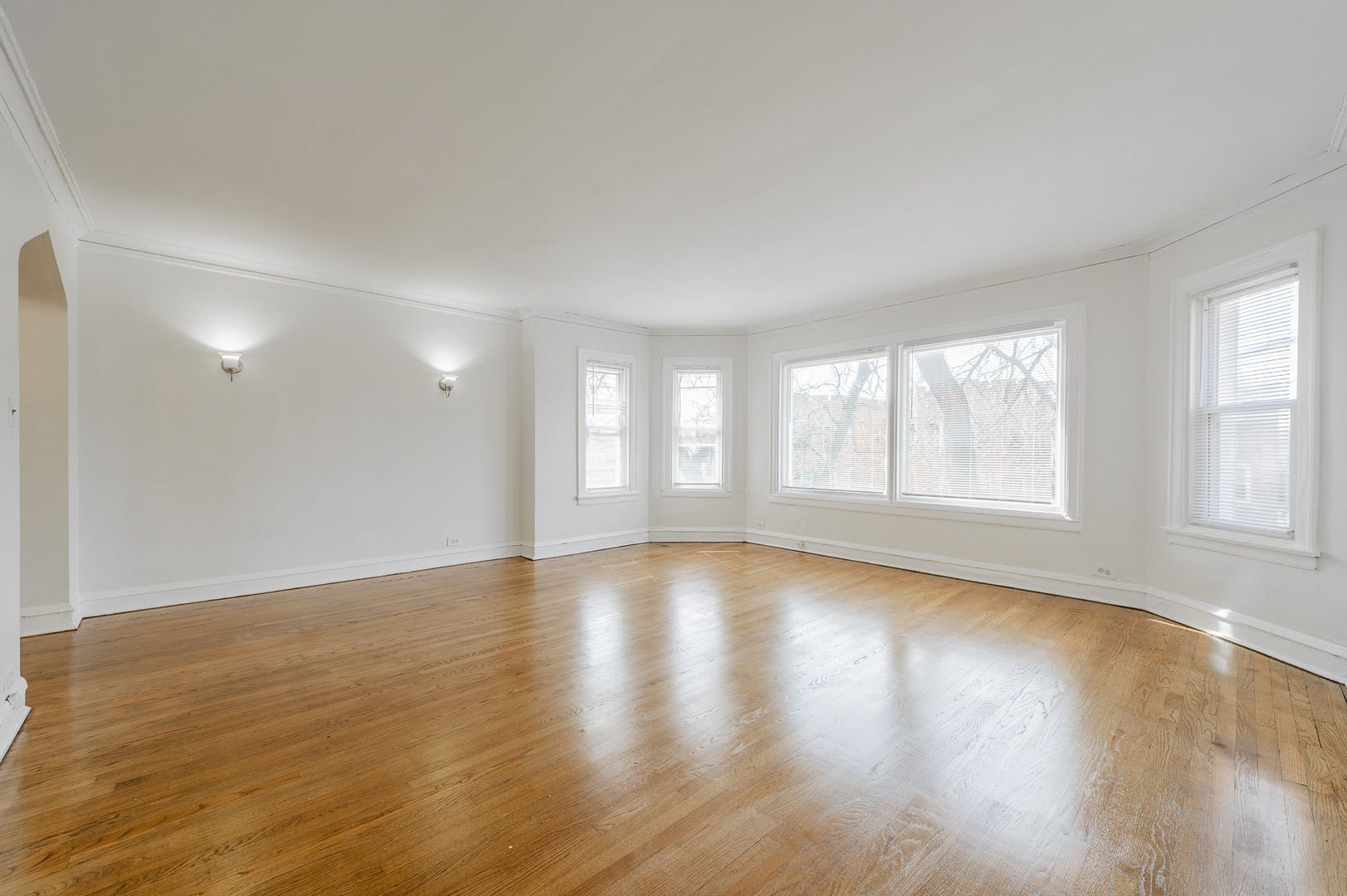 7839 S Kingston Avenue #3, Chicago, IL