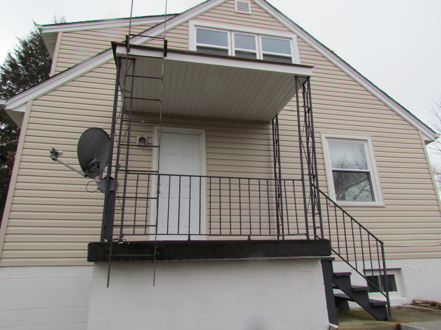 28w625 Lester Street #1, West Chicago, IL