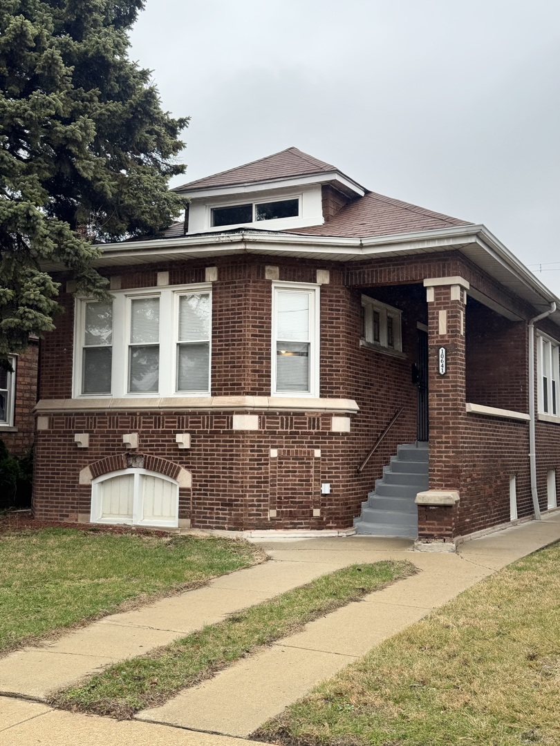 10641 S Normal Avenue, Chicago, IL