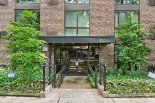 2201 N Cleveland Avenue #502, Chicago, IL