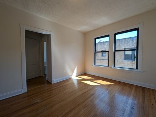 2653 N Spaulding Avenue #2E, Chicago, IL