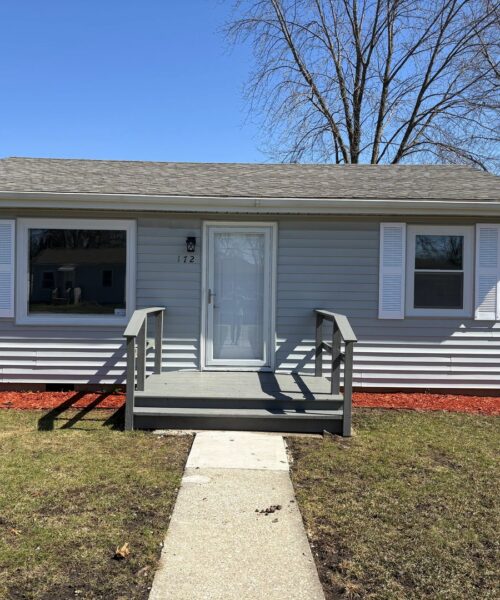 172 N Jackson Avenue, Bradley, IL