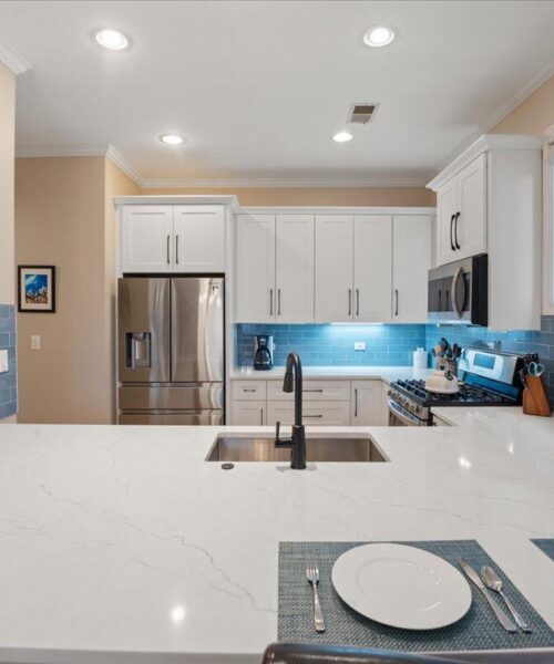 1237 W Farwell Avenue #2E, Chicago, IL