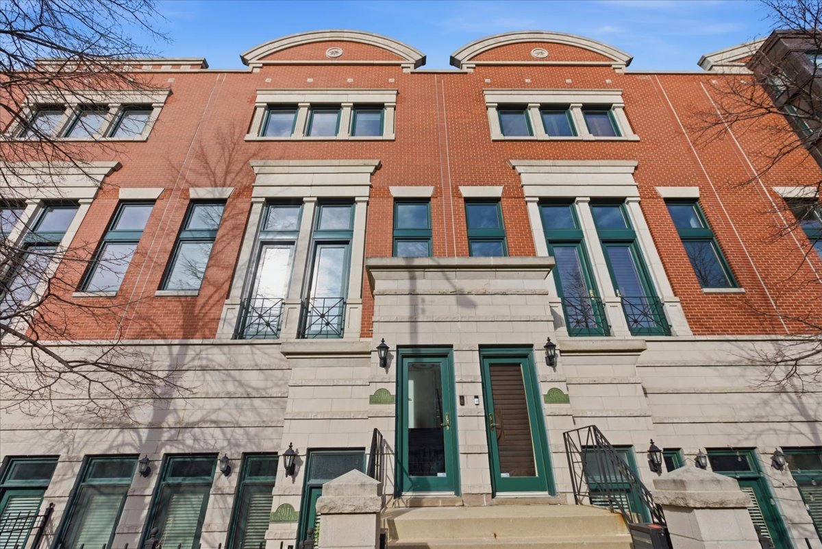 2017 N LINCOLN Avenue #H, Chicago, IL