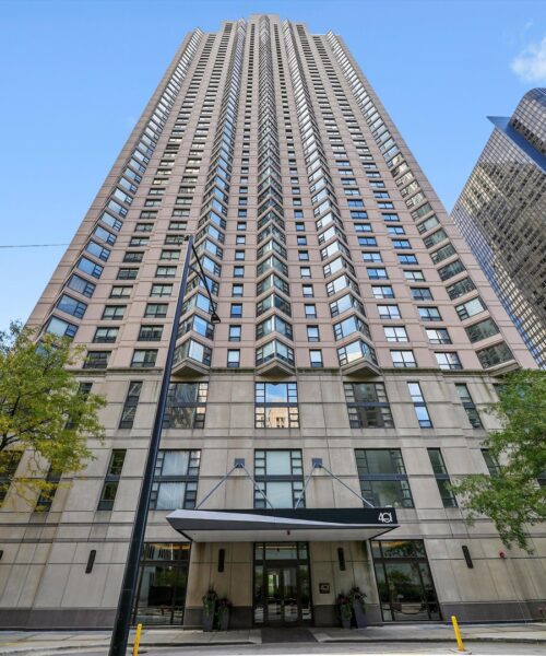 401 E ONTARIO Street #1304, Chicago, IL