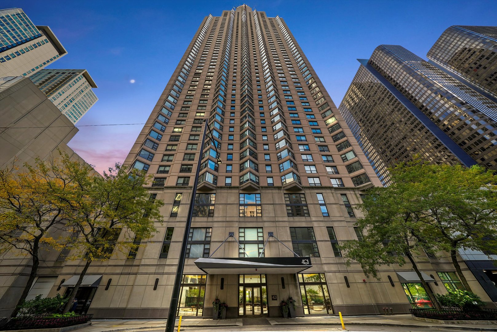 401 E ONTARIO Street #1304, Chicago, IL