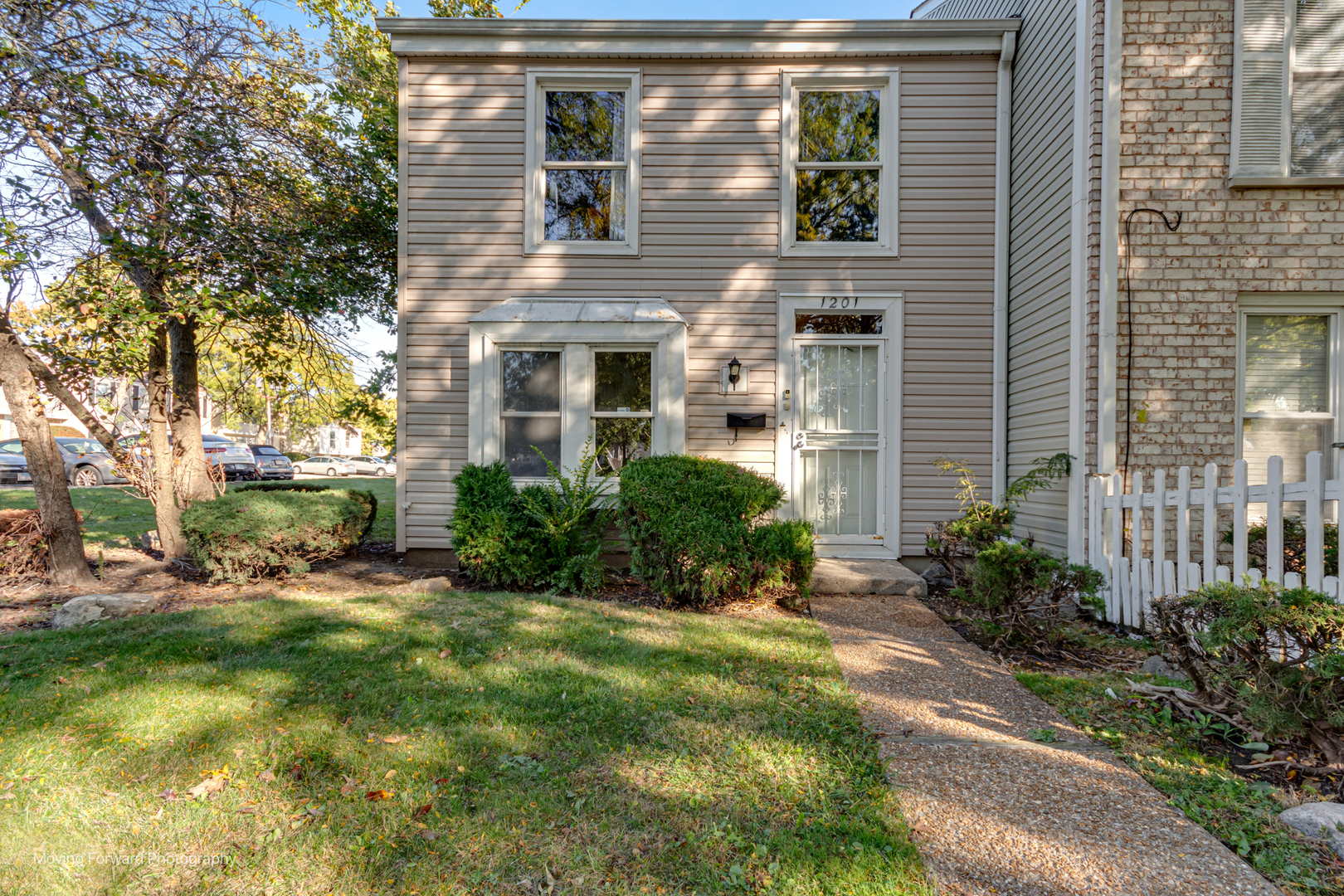 1201 S Williamsburg Road, Country Club Hills, IL