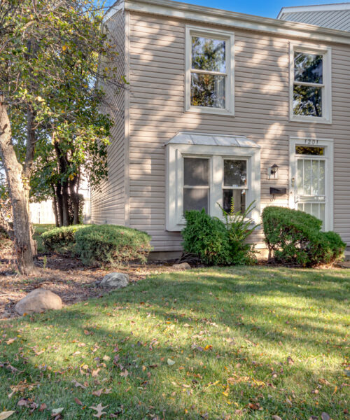 1201 S Williamsburg Road, Country Club Hills, IL