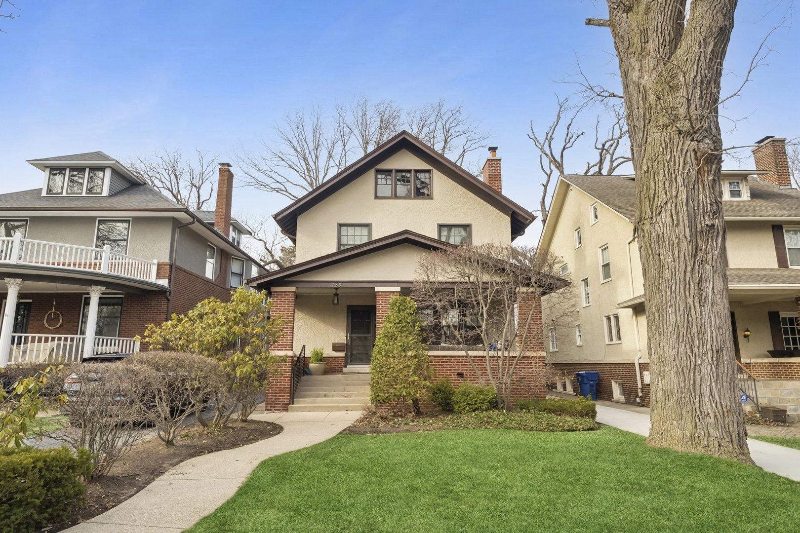 729 Lincoln Street, Evanston, IL