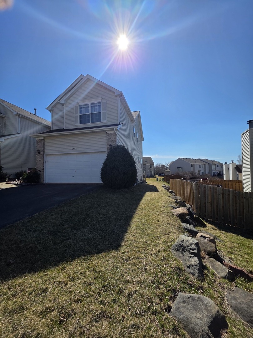 906 Cynthia Lane, Lake In The Hills, IL