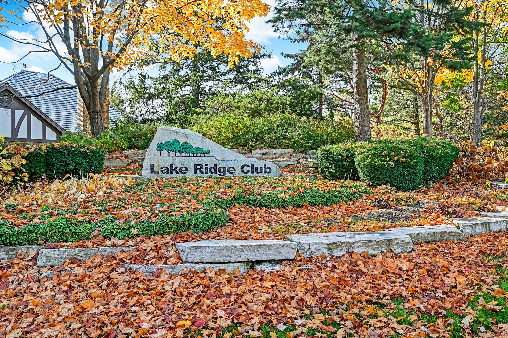 61 Berkshire Court, Burr Ridge, IL