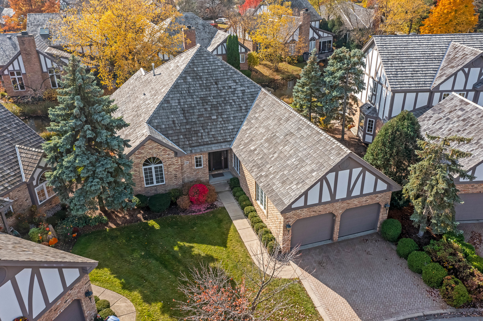 61 Berkshire Court, Burr Ridge, IL