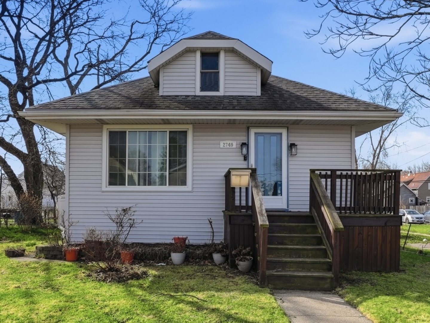 2749 Broadway Street, Blue Island, IL