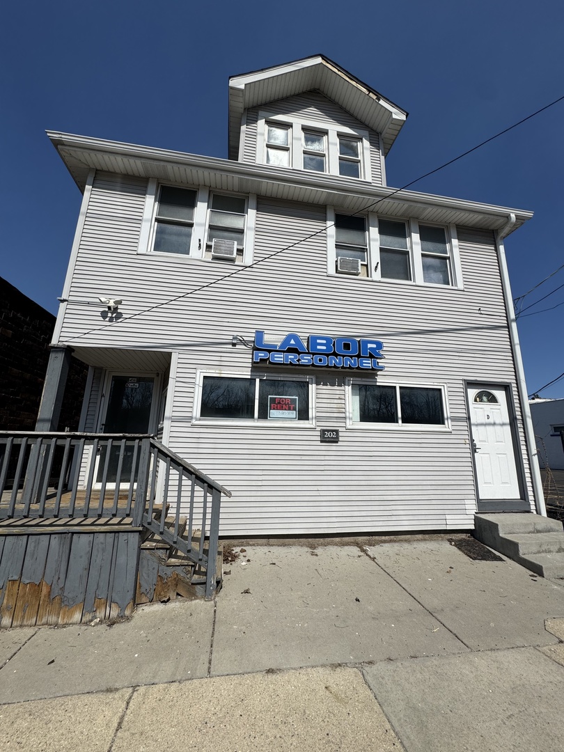 202 Northwest Highway, Fox River Grove, IL