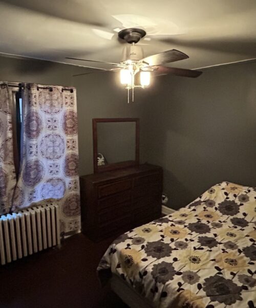 13845 S Wabash Avenue, Riverdale, IL