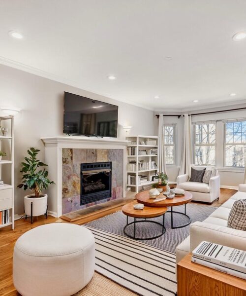 2033 W Fargo Avenue #2, Chicago, IL