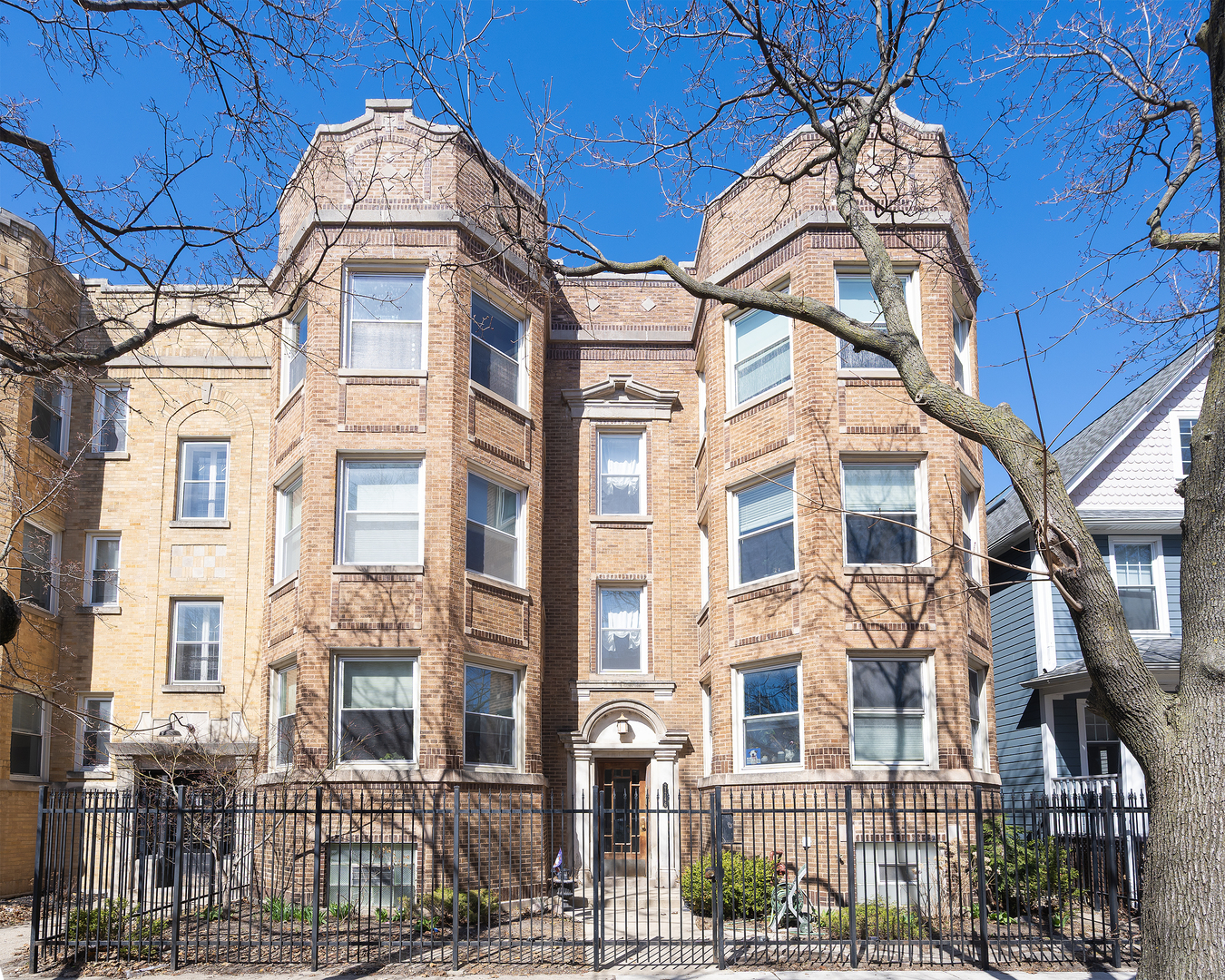 2176 W GIDDINGS Street #3W, Chicago, IL