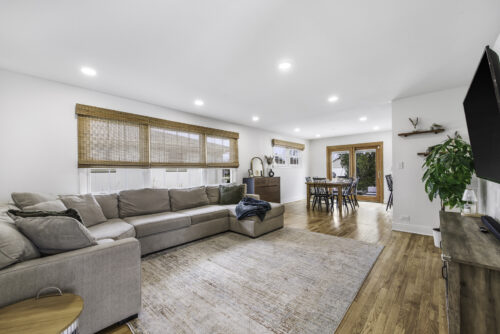 904 W Lynnwood Avenue, Arlington Heights, IL