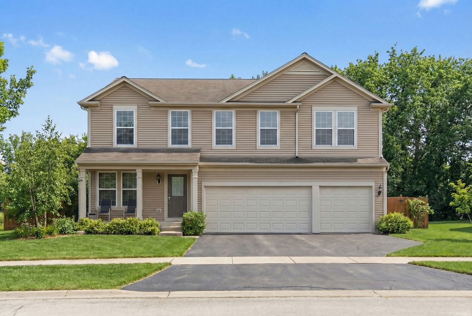 3905 Harmony Drive, Zion, IL