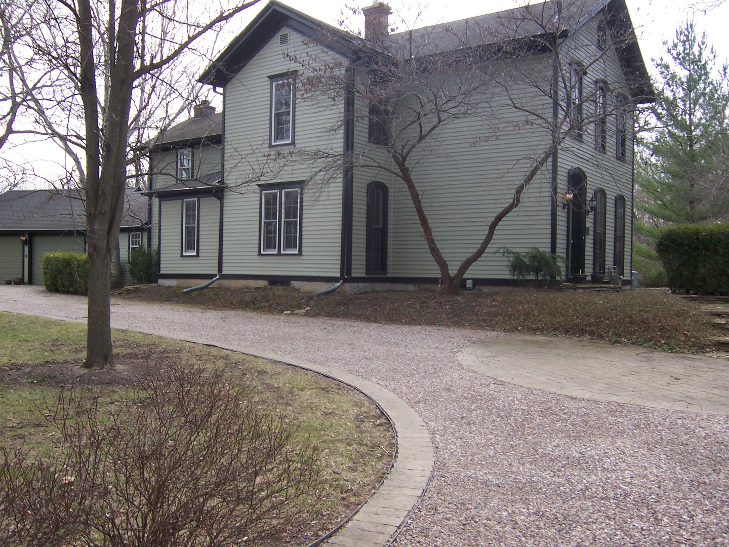 1301 South Batavia Avenue, Geneva, IL