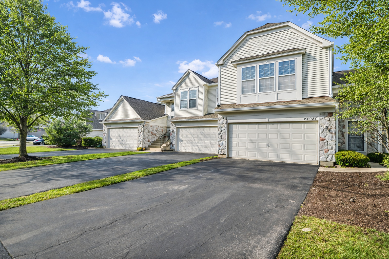 24924 Franklin Lane, Plainfield, IL
