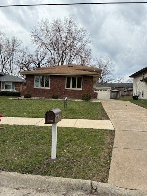 15842 Lavergne Avenue, Oak Forest, IL