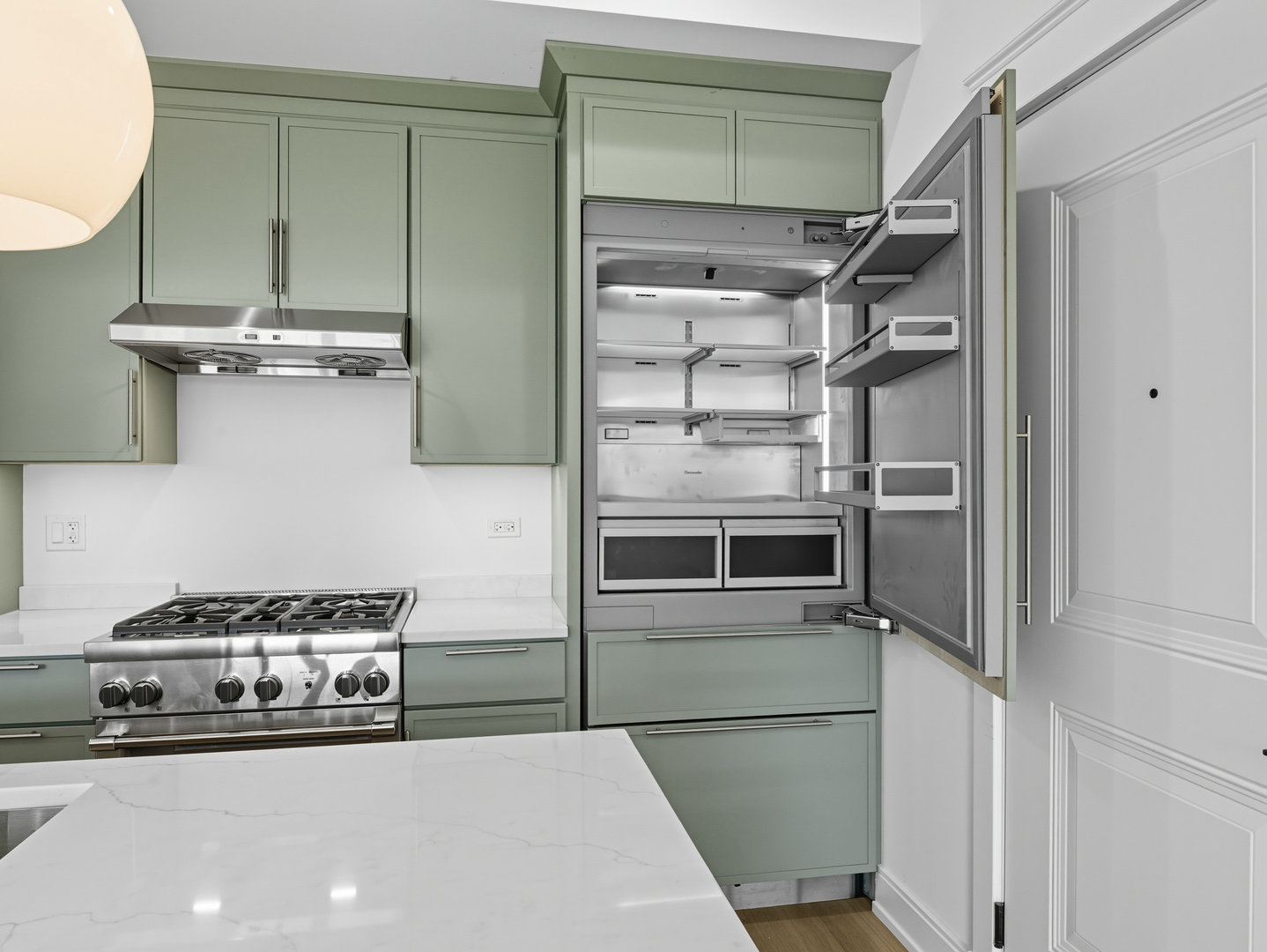 2471 N Clybourn Avenue #3, Chicago, IL